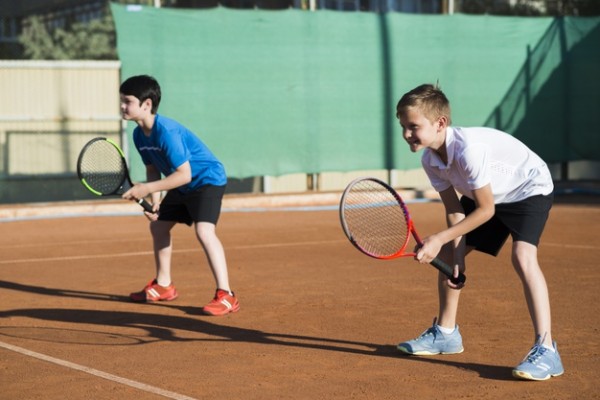 NOUVEAU : SECTION TENNIS A LA RENTREE !