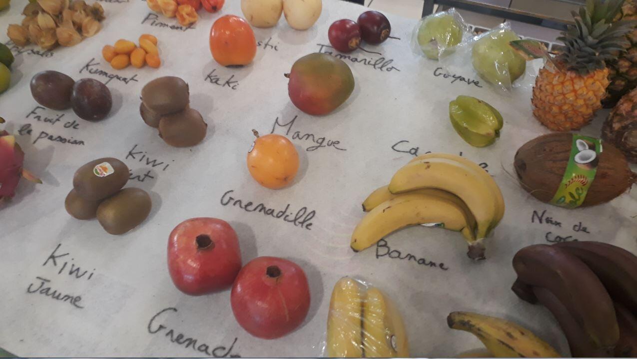 Des fruits exotiques au self !