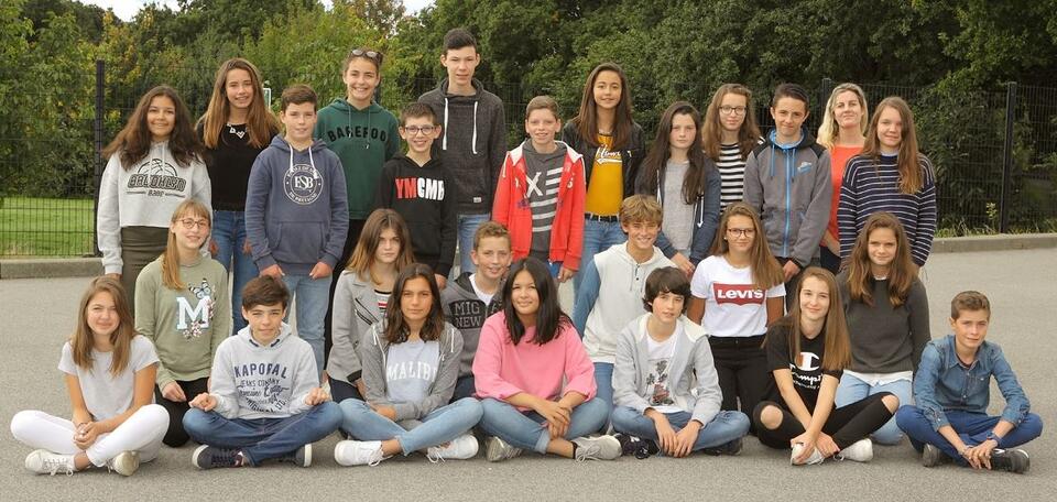 QU'ETES-VOUS DEVENUS ?